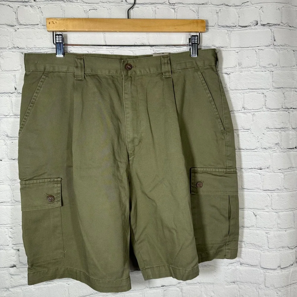 NWT Chaps Ralph Lauren Mens 36 Olive Green Pleated Cargo Shorts Cotton 61160